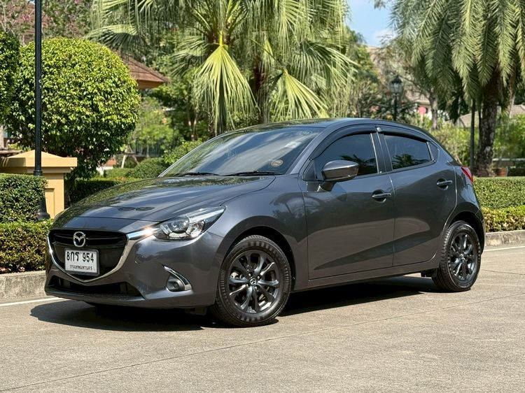 Mazda Mazda 2 2019 1.3 Sports High Connect Sedan เบนซิน เกียร์อัตโนมัติ เทา