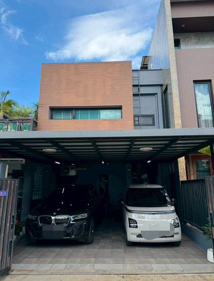 ให้เช่าบ้าน 2 ชั้นสไตล์โมเดิร์นลอฟท์ ย่านวิภาวดี -ลาดพร้าว ใกล้การบินไทย ใช้ระบบไฟฟ้าโซล่าเซลล์ทั้งหลัง 