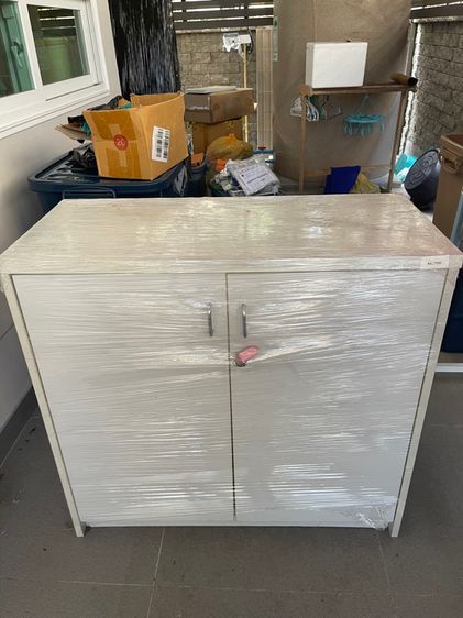 ตู้เก็บหนังสือ