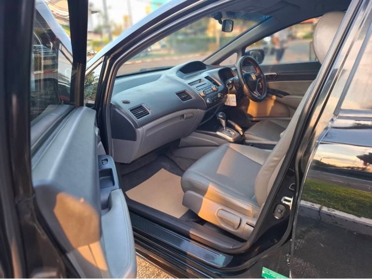 Honda Civic 2008 1.8 S i-VTEC Sedan เบนซิน ไม่ติดแก๊ส เกียร์อัตโนมัติ ดำ รูปที่ 4