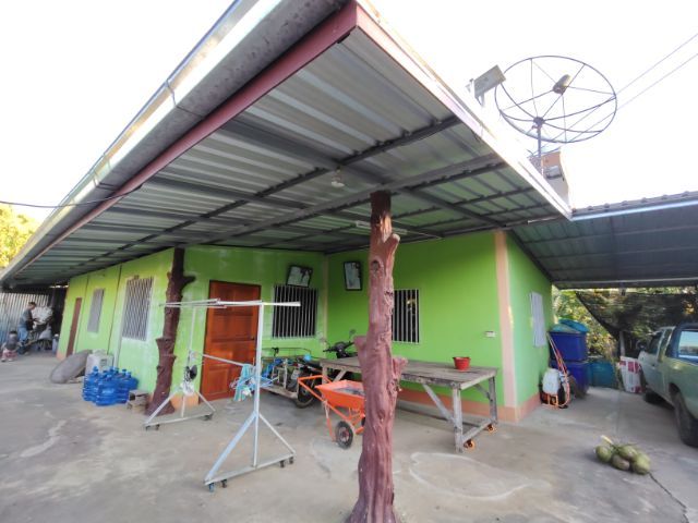 อื่นๆ มีบางส่วน สร้างเสร็จก่อน 2010 ใช่ ขายบ้านพร้อมที่ดิน รูปที่ 2