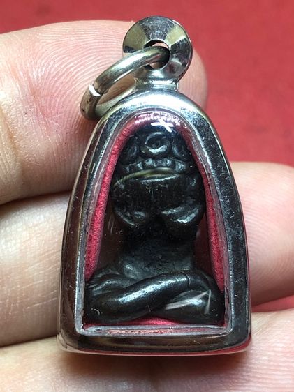 พระปิดตาหลวงพ่อทับวัดทอง