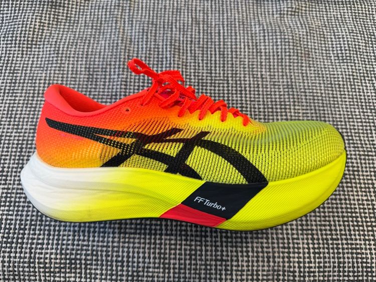 ASICS METASPEED EDGE - MEN Size  7.5 UK รูปที่ 3