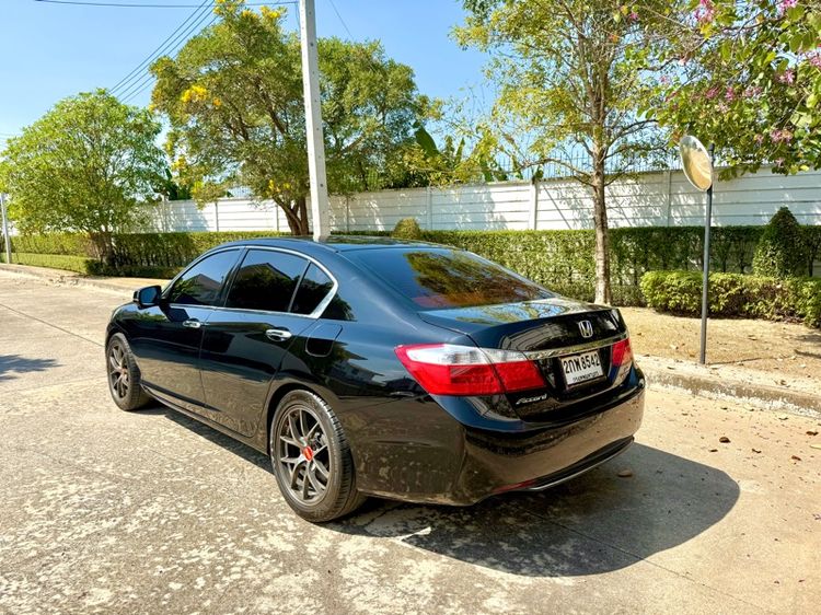 Honda Accord 2013 2.4 EL NAVI Sedan เบนซิน ไม่ติดแก๊ส เกียร์อัตโนมัติ ดำ รูปที่ 3