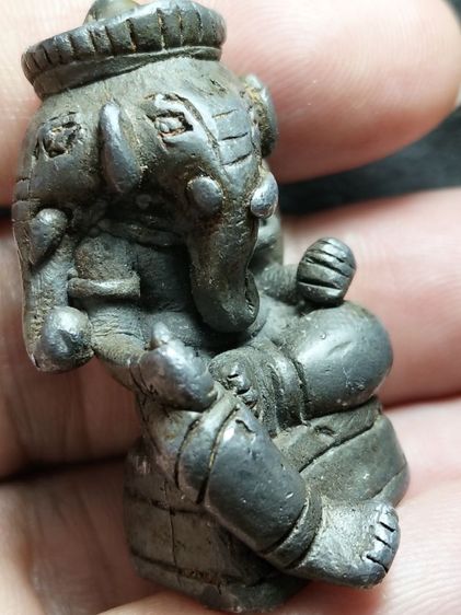 พระพิฆเณศเนื้อโลหะหล่อครับ รูปที่ 7