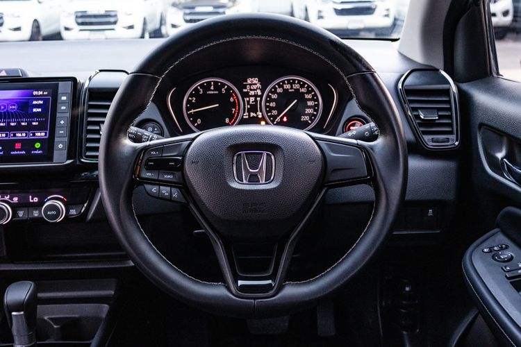 Honda City 2024 1.0 SV Sedan เบนซิน ไม่ติดแก๊ส เกียร์อัตโนมัติ ขาว รูปที่ 3