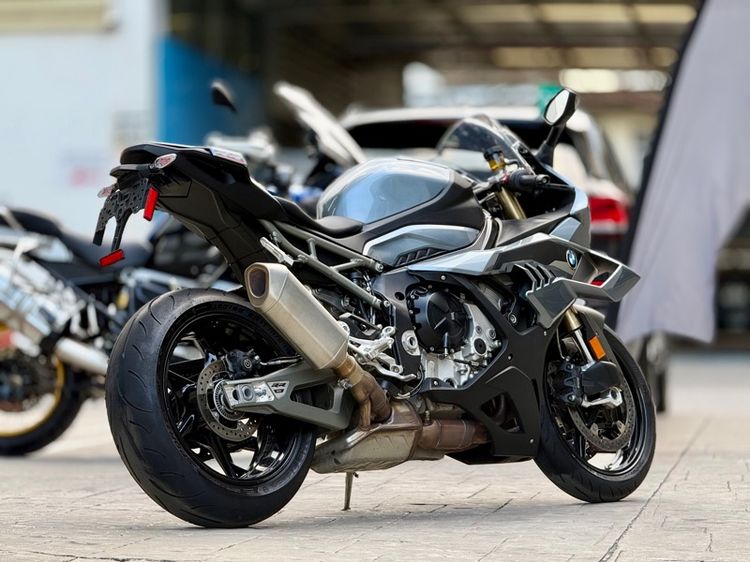 BMW S1000RR รูปที่ 4