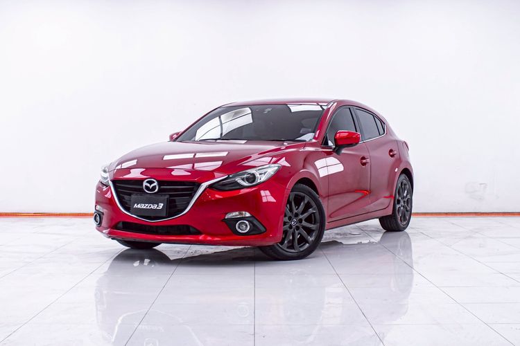 รถ Mazda Mazda3 2.0 SP Sports สี แดง