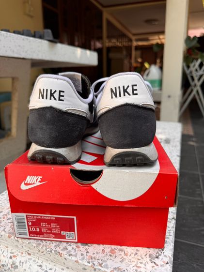 Nike Challenger OG สีดำ-ขาว ไซส์ 42.5 (9US) สภาพดี รูปที่ 6