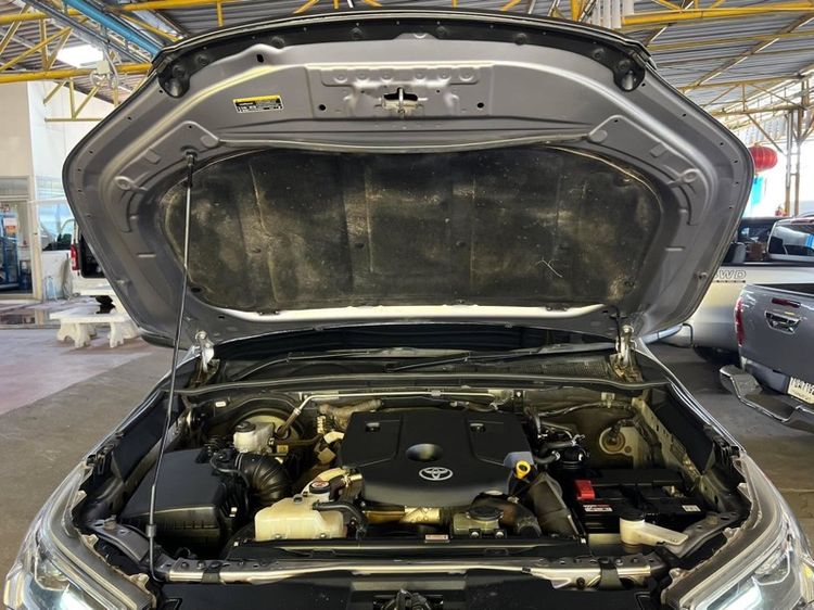 Toyota Hilux Revo 2021 Smart Cab 2.4 Mid 4WD Pickup ดีเซล ไม่ติดแก๊ส เกียร์ธรรมดา เทา รูปที่ 2