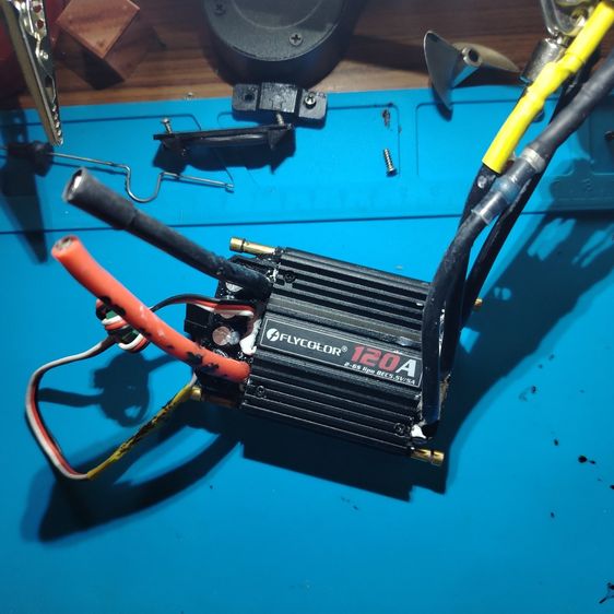 ของเล่นบังคับวิทยุ โดรน ตัวควบคุมสปีด​ เรือบังคับflycolorขนาด120a