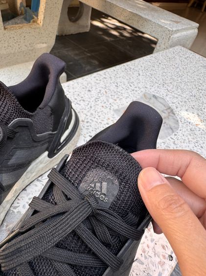 Adidas Ultraboost 20 สีดำ ไซส์ 43.5 (US9) สภาพดี รูปที่ 9