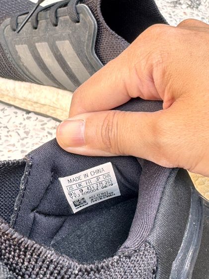 Adidas Ultraboost 20 สีดำ ไซส์ 43.5 (US9) สภาพดี รูปที่ 11
