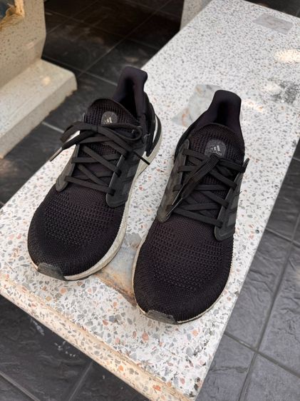 Adidas Ultraboost 20 สีดำ ไซส์ 43.5 (US9) สภาพดี