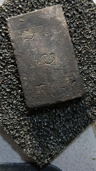 พระเจ้าห้าพระองค์ เนื้อผงใบลานคลุกรัก เก่าตามภาพ รูปที่ 7