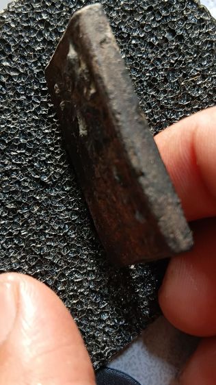 พระเจ้าห้าพระองค์ เนื้อผงใบลานคลุกรัก เก่าตามภาพ รูปที่ 6