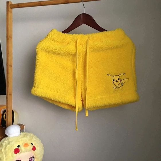 อื่นๆ กางเกงขาสั้น S เหลือง Pokémon