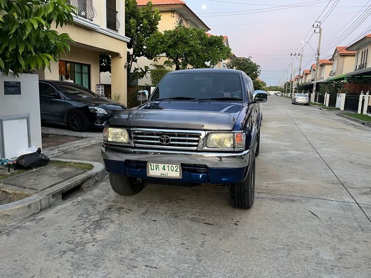 Toyota Hilux Tiger 2002 3.0 G Pickup ดีเซล ไม่ติดแก๊ส เกียร์ธรรมดา น้ำเงิน รูปที่ 2