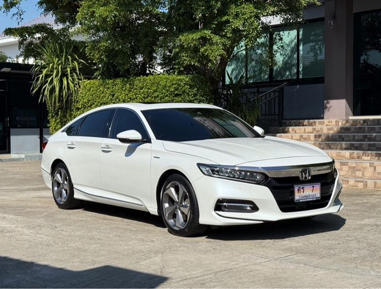 รถ Honda Accord 2.0 Hybrid Tech สี เทา