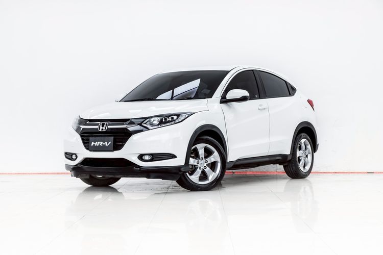 รถ Honda HR-V 1.8 E สี ขาว
