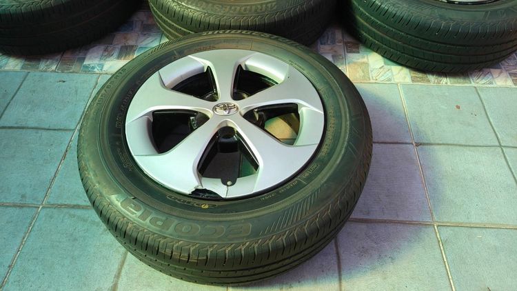 Prius ล้อและยาง รูปที่ 7