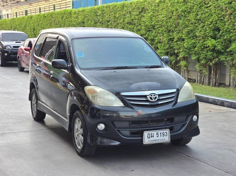 รถ Toyota Avanza 1.5 S สี ดำ