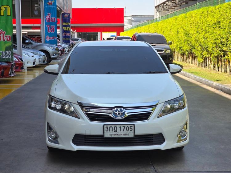Toyota Camry 2013 2.5 Hybrid Sedan ไฮบริด ไม่ติดแก๊ส เกียร์อัตโนมัติ ขาว รูปที่ 2