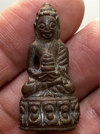 พระกริ่งเก่าคะ