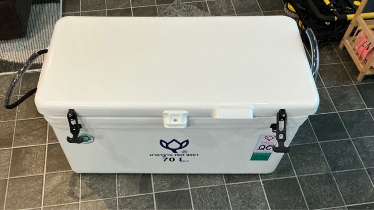 ขายถังแช่น้ำแข็งและของสด ขนาด 70 ลิตร สีขาว (เพิ่งซื้อมายังไม่เคยใช้งาน)