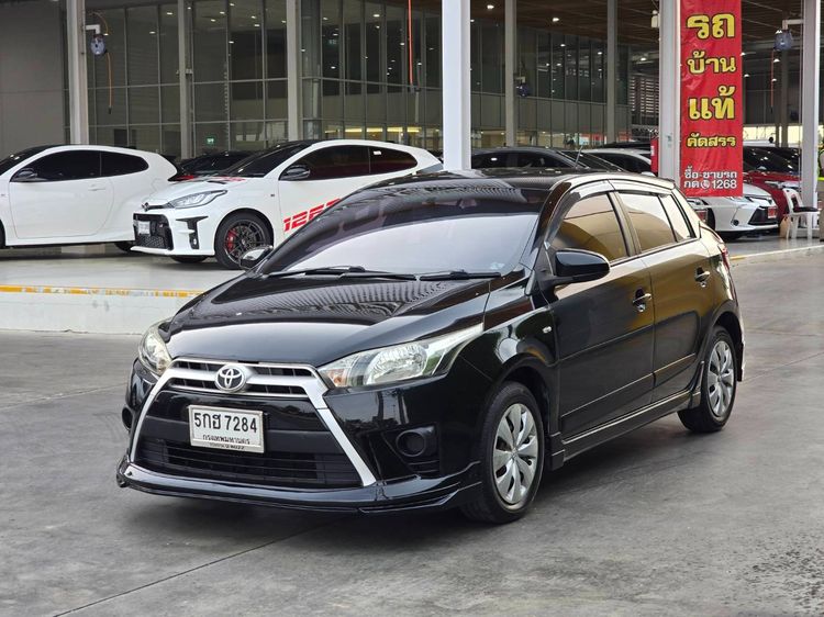 Toyota Yaris 2016 1.2 E Sedan เบนซิน ไม่ติดแก๊ส เกียร์อัตโนมัติ ดำ รูปที่ 3