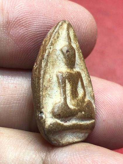 พระนางกำแพงเนื้อดิน รูปที่ 4