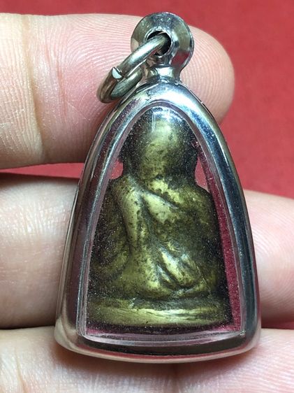 รูปหล่อหลวงพ่อเงิน รูปที่ 2