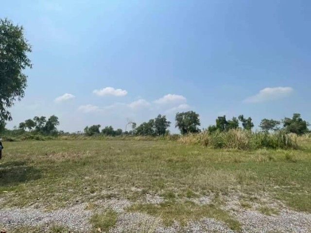 ใช่ ที่ดิน อ.องครักษ์ นครนายก รูปที่ 3