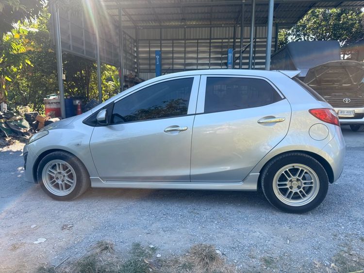 Mazda Mazda 2 2010 1.5 Elegance Spirit เบนซิน เกียร์อัตโนมัติ เทา รูปที่ 4