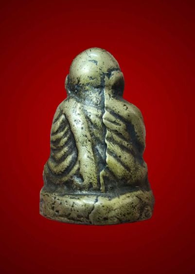 หลวงพ่อเงิน วัดห้วยเขนเนื้อเก่า รูปที่ 2