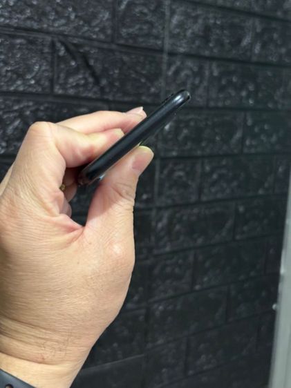 iPhone se 2 รูปที่ 2