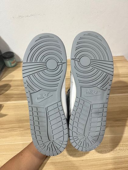 Jordan 1 Retro High OG Stealth (GS) รูปที่ 5