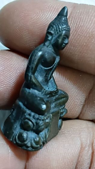 หลวงพ่อโสธร หล่อโบราณ 2490 วัดสุทัศน์ เจ้าคุณศรีสนธิ์ เนื้อโลหะผสม รูปที่ 6