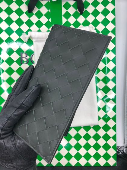 Bottega Slim Intrecciato Long Wallet รูปที่ 4