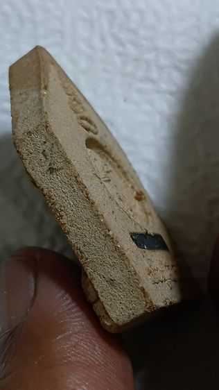 ขุนแผน เนื้อผงจินดามณี หลวงปู่ เจือ ครบรอบ 83 วัดกลางบางแก้ว ปี 51 ฝังตะกรุดเงิน ตามภาพ รูปที่ 2