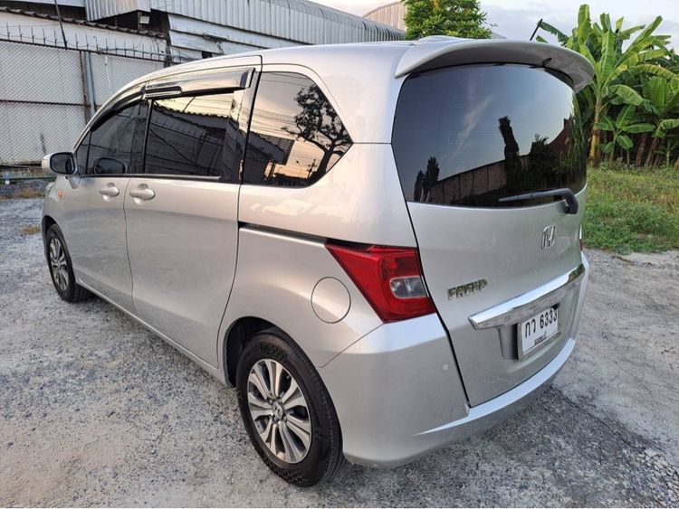 Honda Freed 2013 1.5 SE Sedan เบนซิน ไม่ติดแก๊ส เกียร์อัตโนมัติ ขาว รูปที่ 4