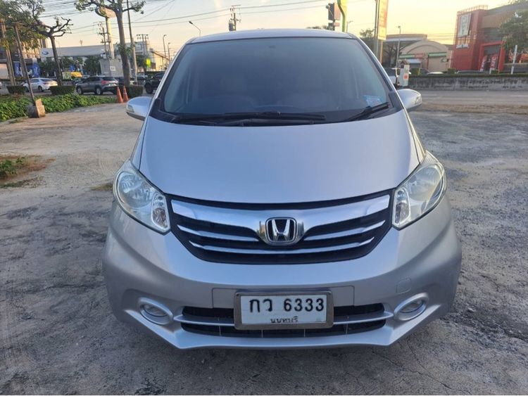Honda Freed 2013 1.5 SE Sedan เบนซิน ไม่ติดแก๊ส เกียร์อัตโนมัติ ขาว รูปที่ 2