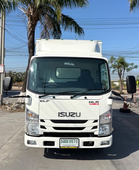 รถ ISUZU NLR 130 แรง ปี 2564   รถห้างแท้ (4 ล้อไม่ติดเวลา) รุ่นใหม่ ไมล์น้อย รถสวย มือเดียว รูปที่ 3