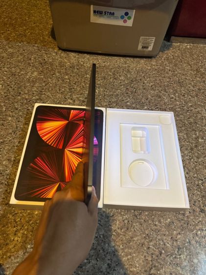 ขายiPadPro11นิ้ว M1 สีดำ128กิ๊กWifi Celluer ใส่ซิมได้ยกกล่องไร้รอยตกสูนTrueจอไม่เหลืองใช้งานดีถูกมากๆ รูปที่ 5