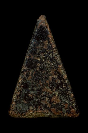 พระนางพญาเนื้อเก่า รูปที่ 2