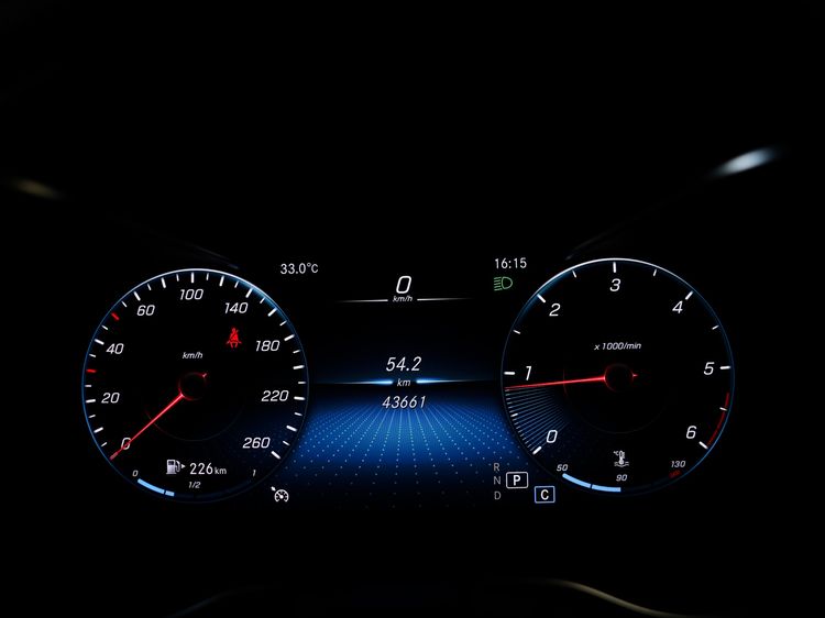 Mercedes-Benz GLC-Class 2024 GLC220d Utility-car ดีเซล ไม่ติดแก๊ส เกียร์อัตโนมัติ ดำ รูปที่ 3