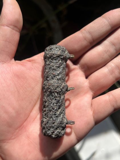 ตะกรุดสามห่วง รักแดงมันมัน ไม่ทราบที่(มีสินค้าหลายรายการกดเข้ามาดูในโปรไฟล์ได้เลยครับ)