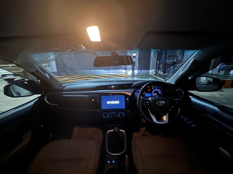 Toyota Hilux Revo 2016 2.4 E Prerunner Pickup ดีเซล เกียร์ธรรมดา ขาว รูปที่ 3