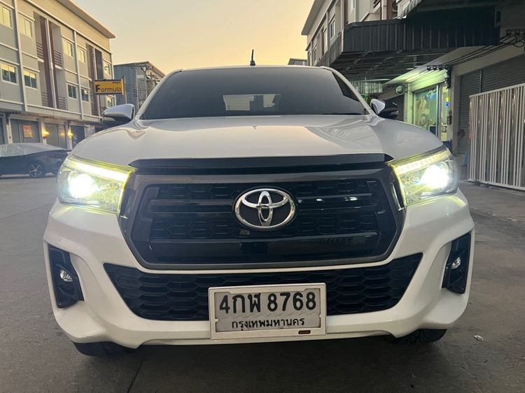 Toyota Hilux Revo 2016 2.4 E Prerunner Pickup ดีเซล เกียร์ธรรมดา ขาว รูปที่ 4