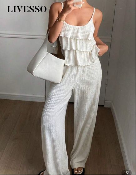 ชุดเช็ตสตรี รูปที่ 2